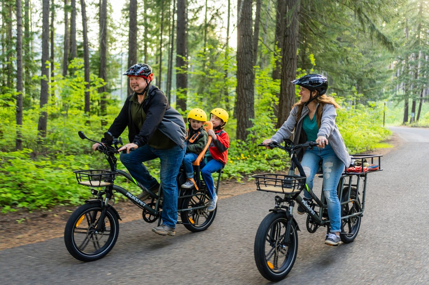 Family-oriented cargo or utility e-bike in use